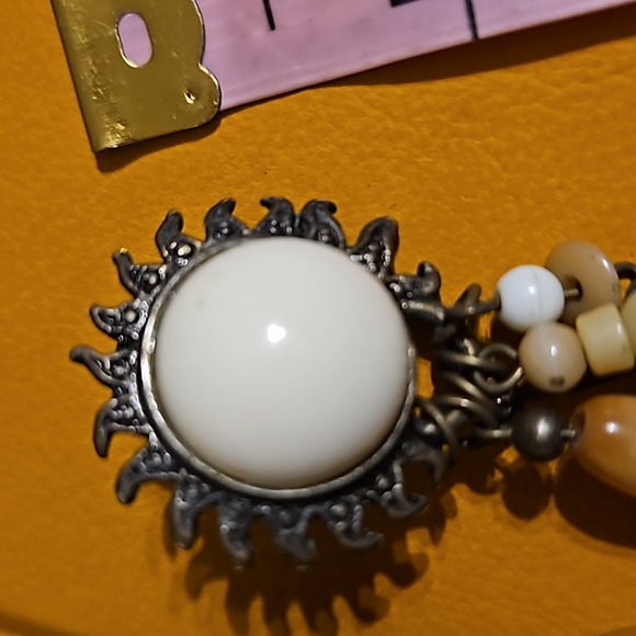 Sun Dangle Earrings  Must look - Picture 2 of 7